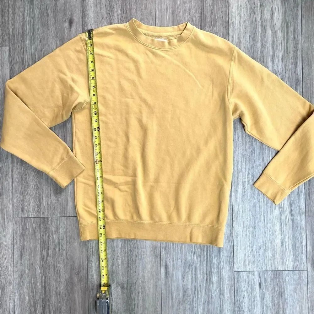 Melrose Place Unisex Yellow‎ Long Sleeve Crew Neck Pullover Sweatshirt Medium